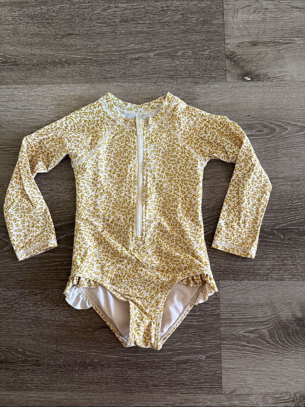 Rylee + Cru Cream Floral Long Sleeve One-Piece Swimsuit, size 2-3Y